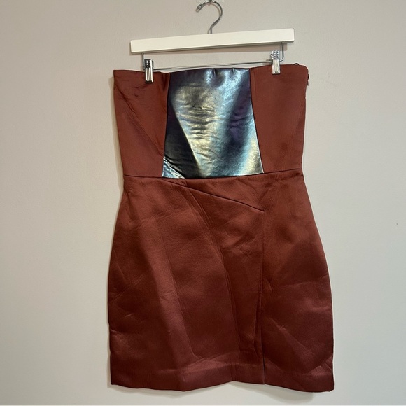 NWT Kate Spade Saturday Strapless Burgundy Rose Metallic Panel Neoprene Dress 12 - Picture 1 of 6